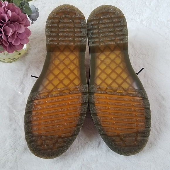 Dr. Martens Smooth Leather Oxfords in Thrift Pink main image 7